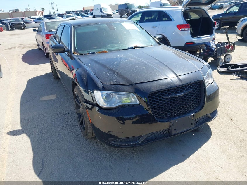 2015 Chrysler 300 Limited