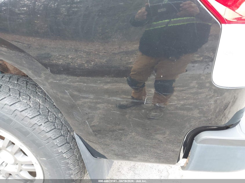 2011 Toyota Tundra Grade 5.7L V8 VIN: 5TFUY5F13BX178373 Lot: 44878161