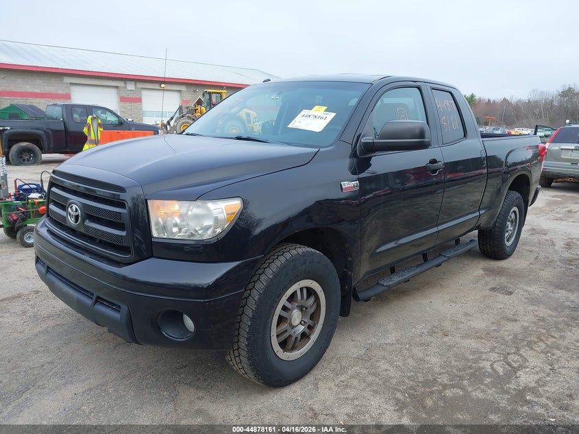 2011 Toyota Tundra Grade 5.7L V8