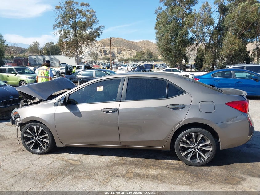 2017 Toyota Corolla Se VIN: 5YFBURHE6HP593348 Lot: 44878163