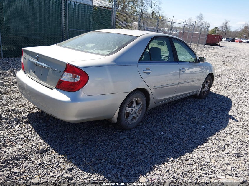 2002 Toyota Camry Le