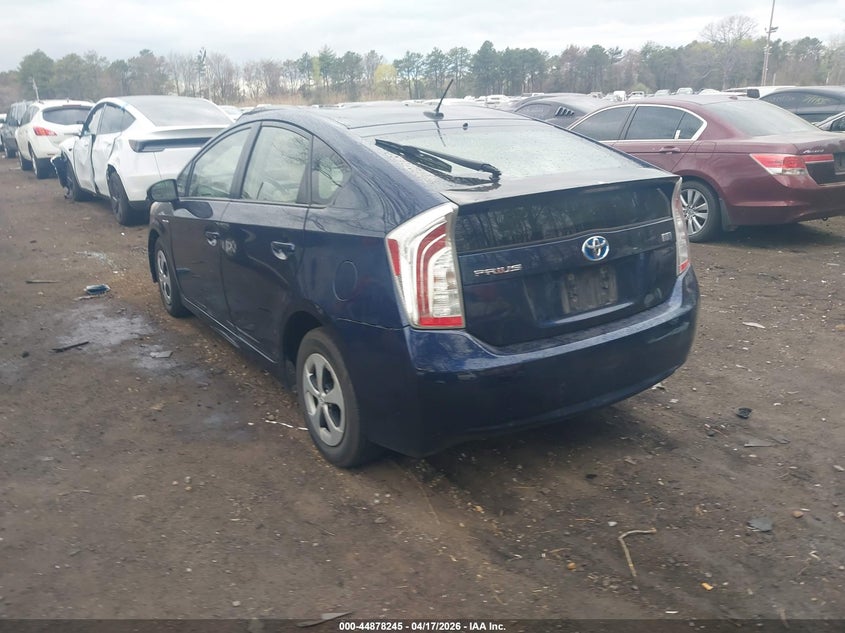 2013 Toyota Prius Three