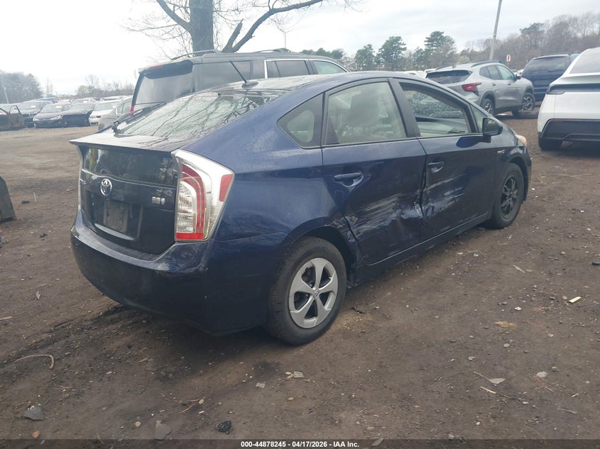 2013 Toyota Prius Three