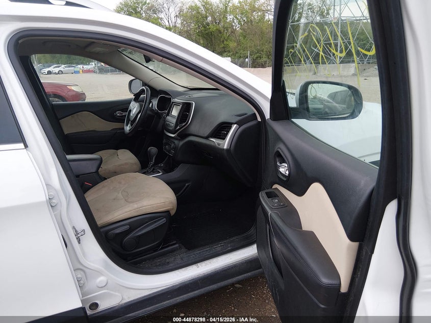 2015 Jeep Cherokee Latitude VIN: 1C4PJMCB5FW595269 Lot: 44878298