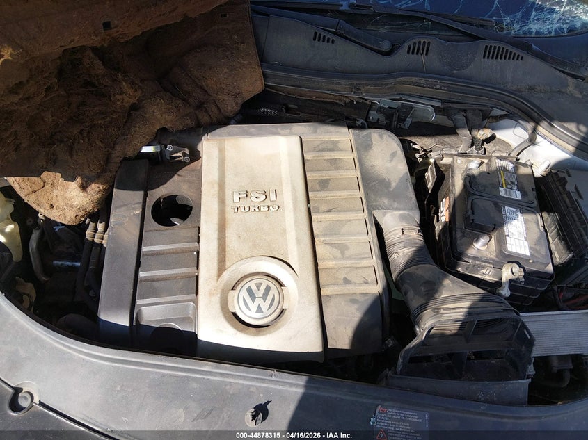 2008 Volkswagen Passat Komfort VIN: WVWLK73C28E034185 Lot: 44878315