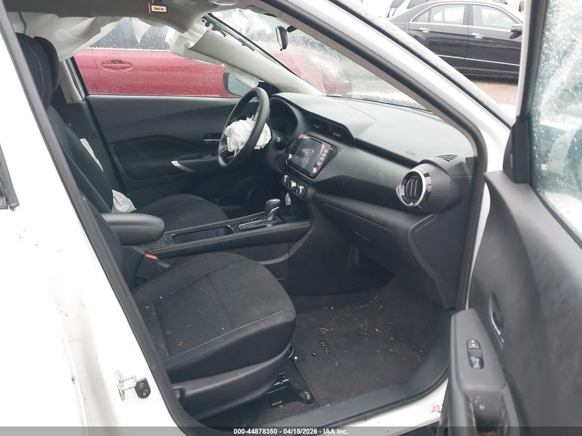 2024 Nissan Kicks Sv Xtronic Cvt