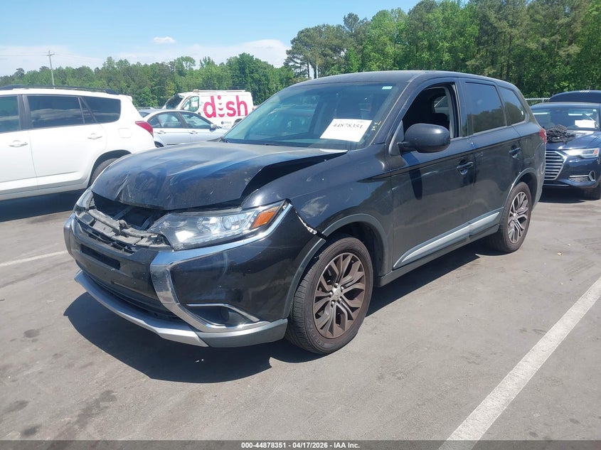 2017 Mitsubishi Outlander Es