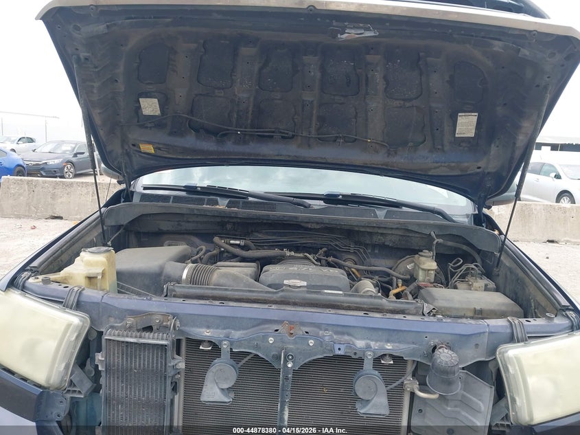 2007 Toyota Tundra Sr5 4.7L V8 VIN: 5TFST54187X001107 Lot: 44878380