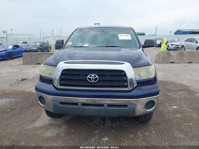 2007 Toyota Tundra Sr5 4.7L V8 VIN: 5TFST54187X001107 Lot: 44878380