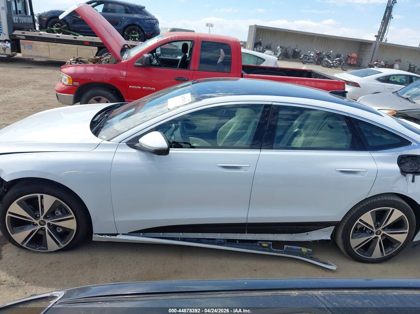 2025 Audi A6 E-Tron Premium Plus VIN: WAU2CAGH0SA021443 Lot: 44878392