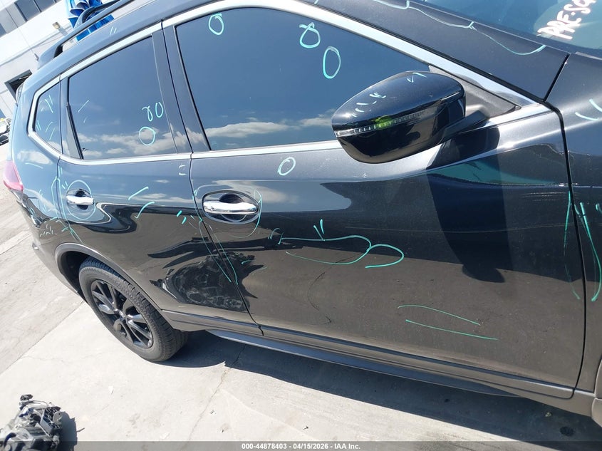 2018 Nissan Rogue Sv VIN: 5N1AT2MT2JC767548 Lot: 44878403