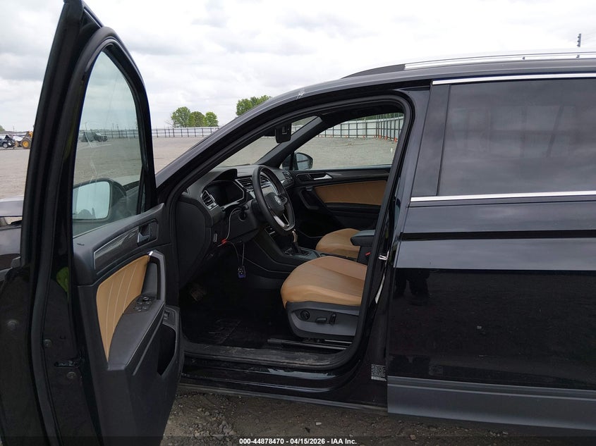 2022 Volkswagen Tiguan 2.0T Se VIN: 3VV3B7AXXNM082949 Lot: 44878470