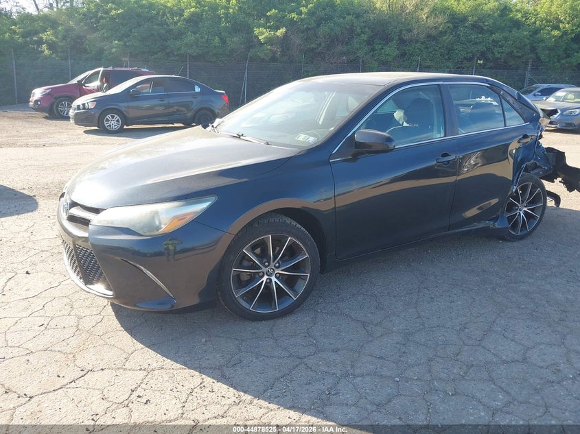 2015 Toyota Camry Xse