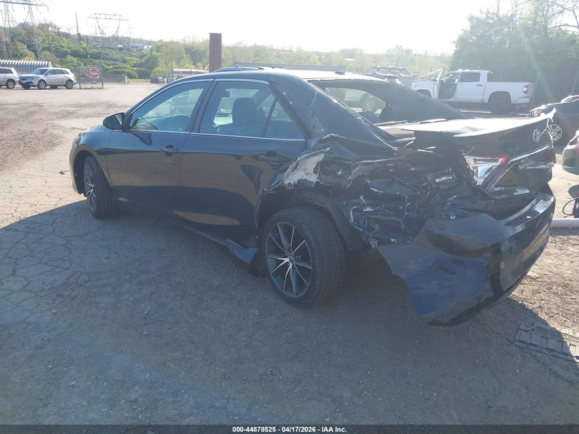 2015 Toyota Camry Xse