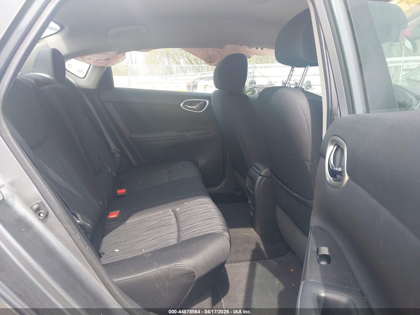 VIN 3N1AB7AP3KL606131 2019 NISSAN SENTRA SV