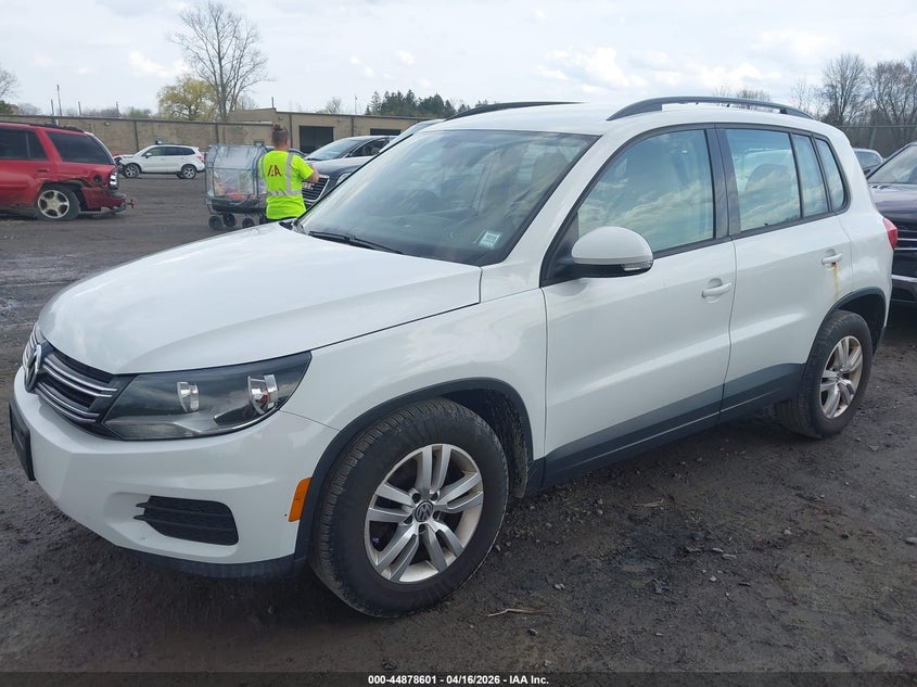 2016 Volkswagen Tiguan S