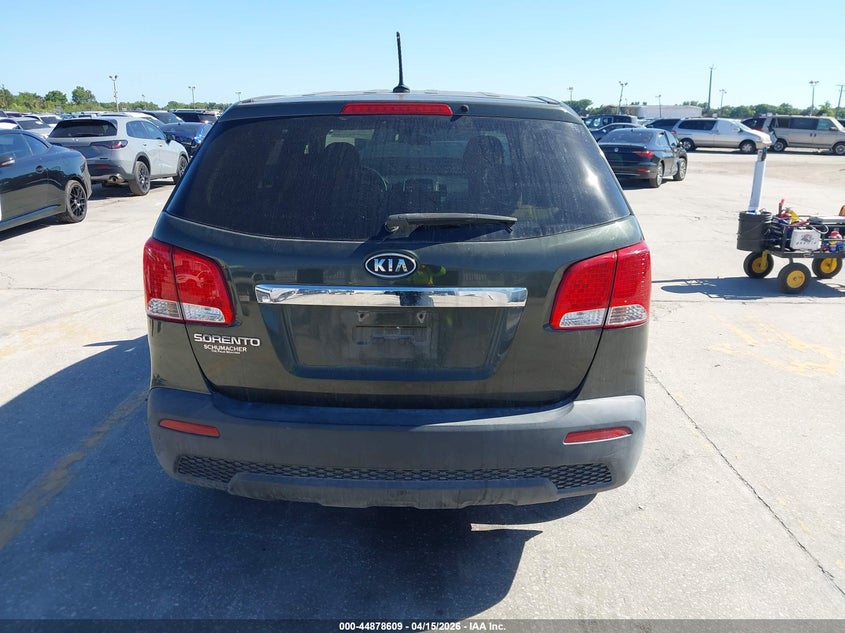 2011 Kia Sorento Lx VIN: 5XYKT3A10BG097819 Lot: 44878609