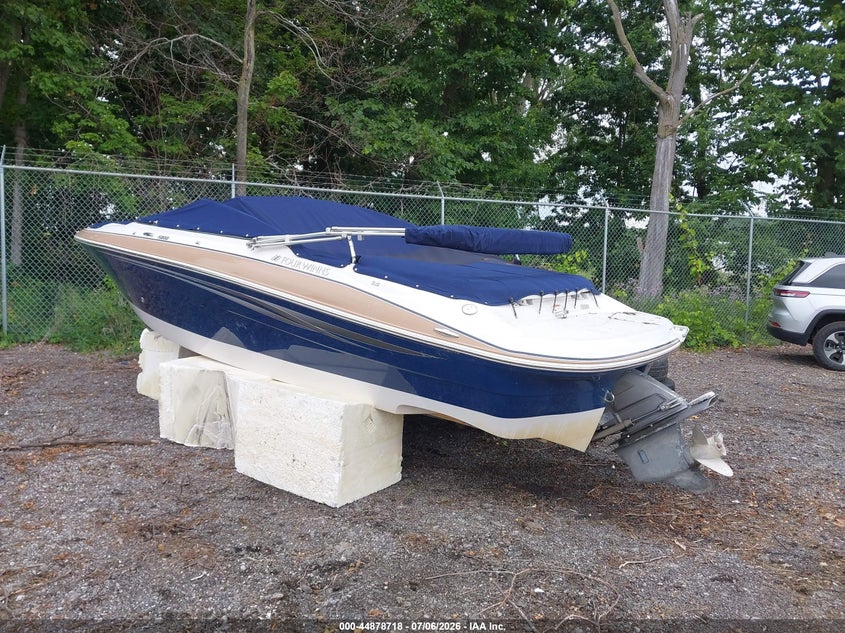 2008 FOUR WINNS 20' auction photo 3