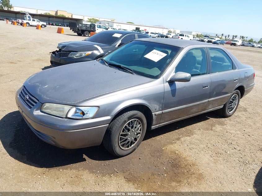 1999 Toyota Camry Le
