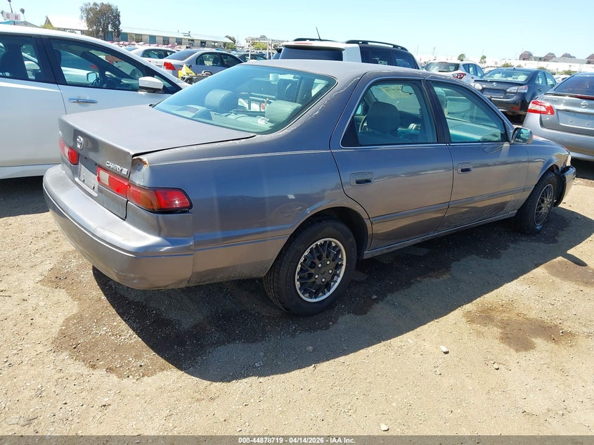 1999 Toyota Camry Le