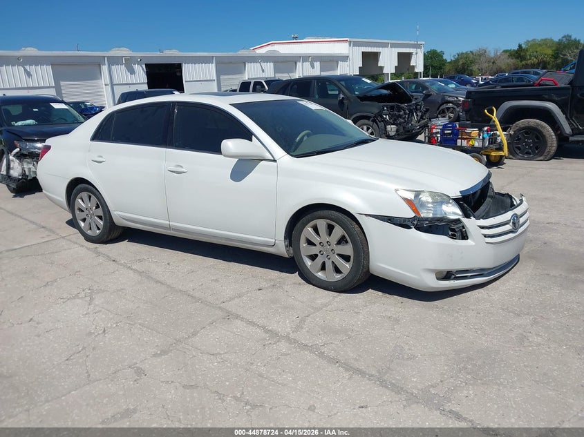2006 Toyota Avalon Xls