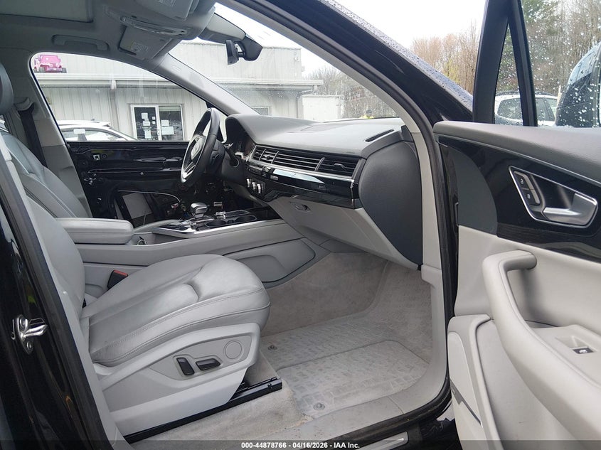 2019 Audi Q7 3.0 55 Premium black Lot 111044878766 Vin WA1LAAF70KD007699
