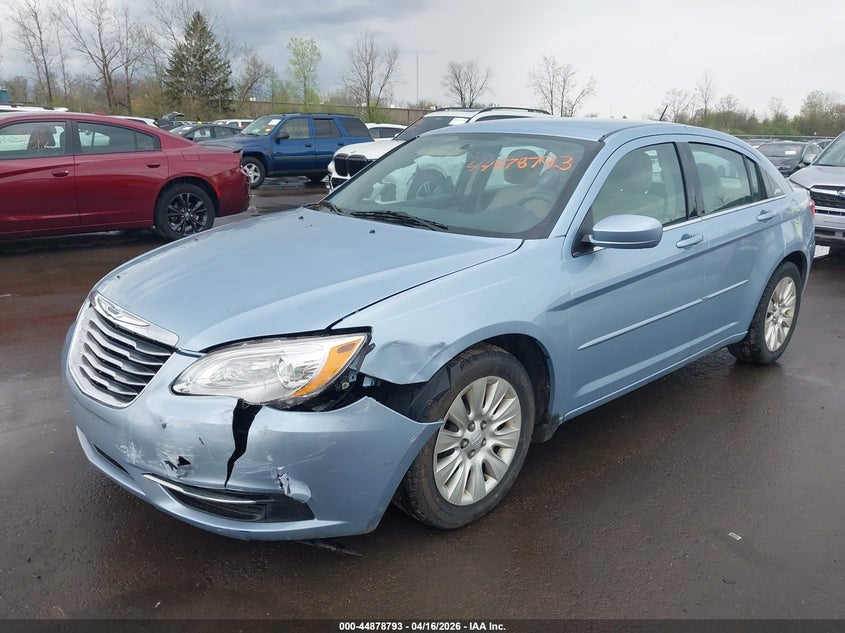 2012 Chrysler 200 Lx