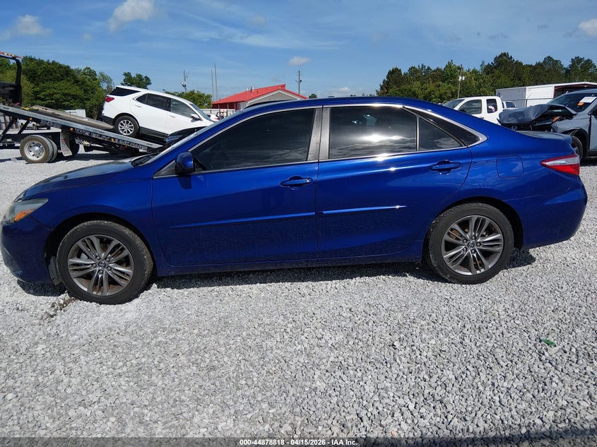 2015 Toyota Camry Se VIN: 4T1BF1FK5FU923383 Lot: 44878818