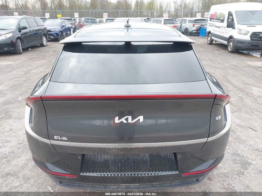 2023 Kia EV6 - widok 16