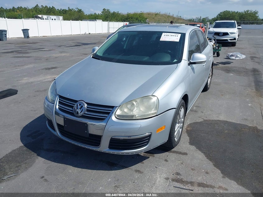 2007 Volkswagen Jetta Wolfsburg Edition 3VWEF71K57M055397 photo 1