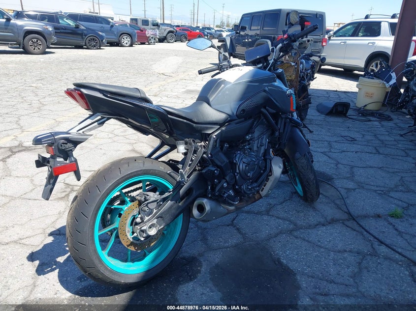 2023 YAMAHA MT07 auction photo 4