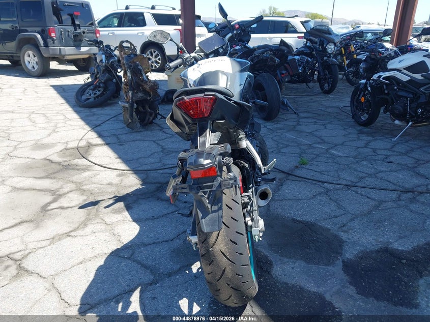 2023 YAMAHA MT07 auction photo 6