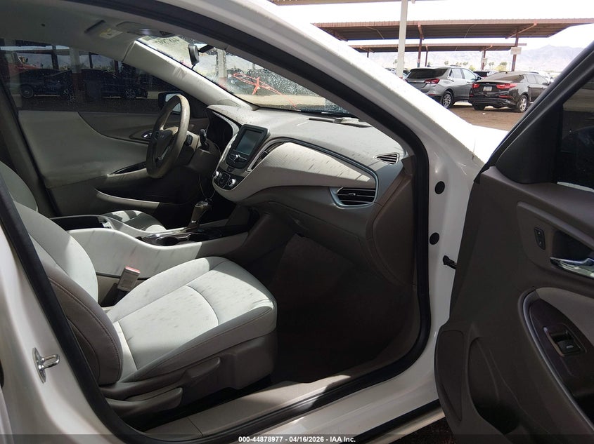 2017 Chevrolet Malibu 1Fl