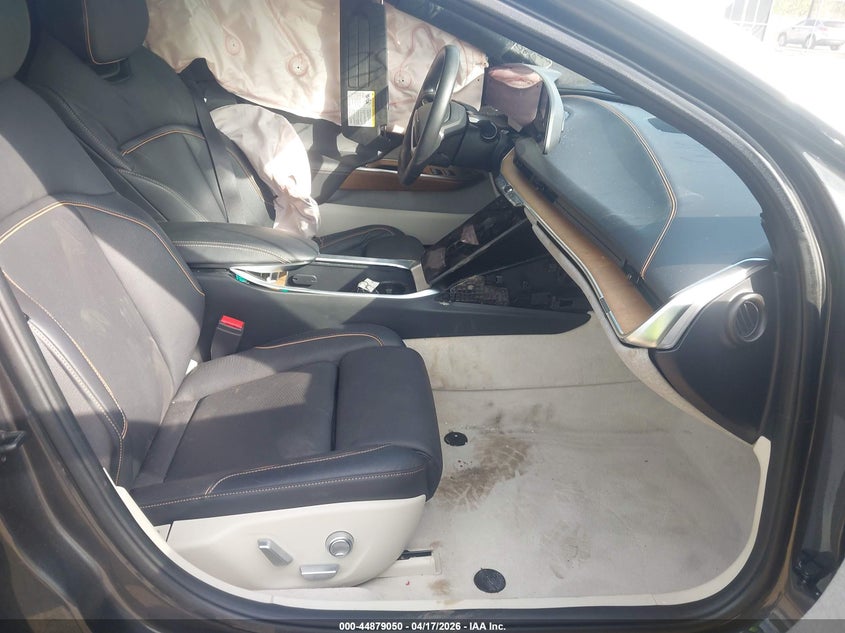 2023 LUCID AIR auction photo 5