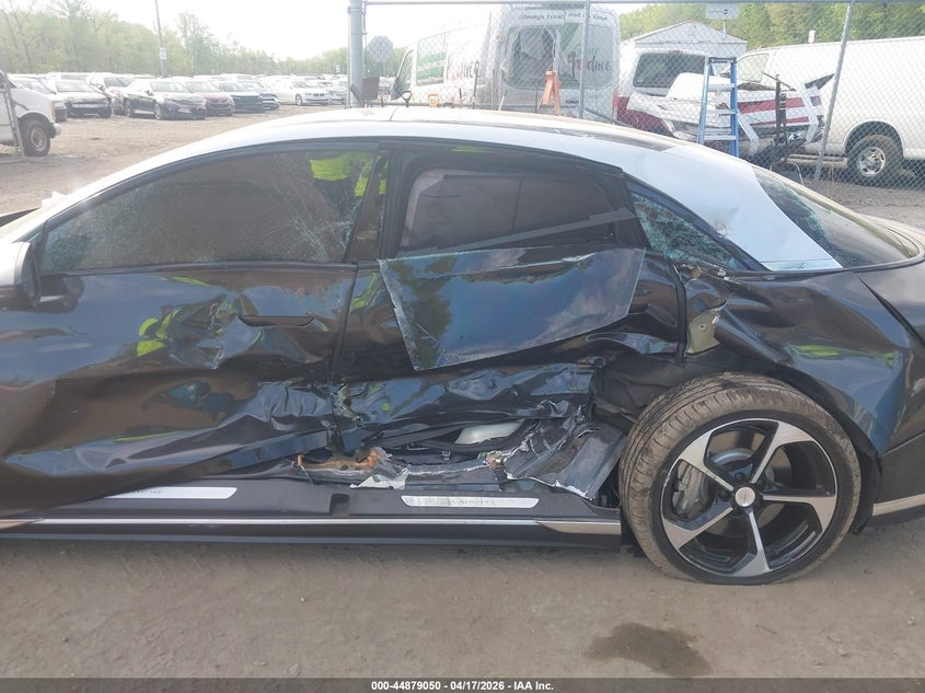 2023 LUCID AIR auction photo 6