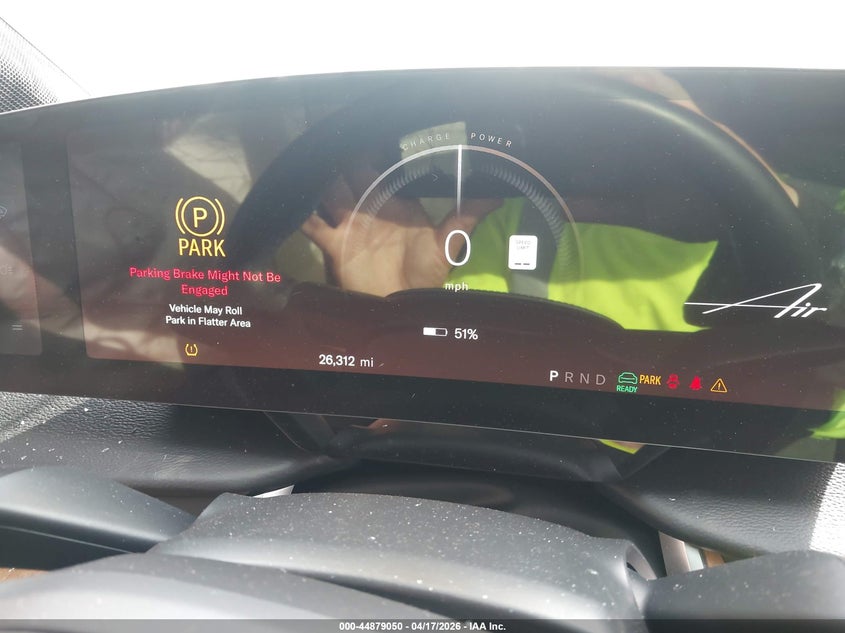 2023 LUCID AIR auction photo 7