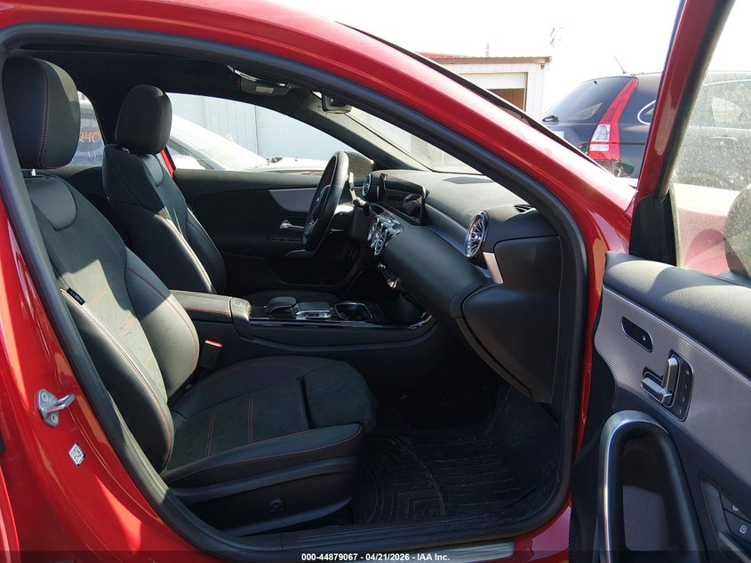 2019 Mercedes-Benz A 220 4Matic