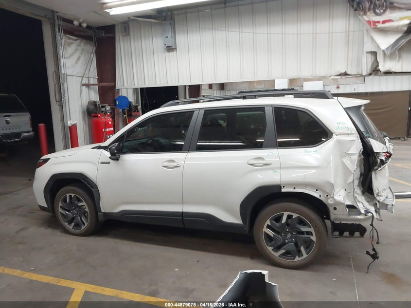 2025 Subaru Forester Premium Hybrid VIN: JF2SLSED5SH419250 Lot: 44879075