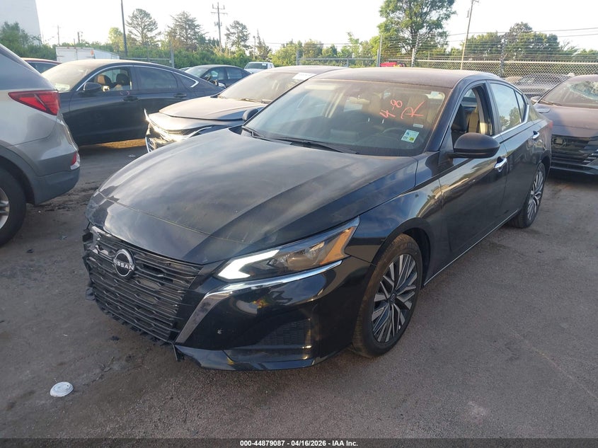 2025 Nissan Altima Sv Fwd