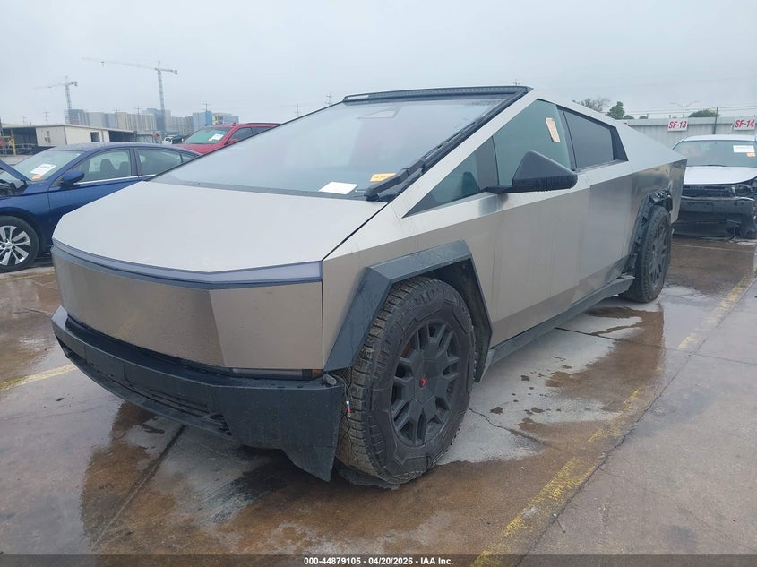 2024 TESLA CYBERTRUCK — zdjęcie 2