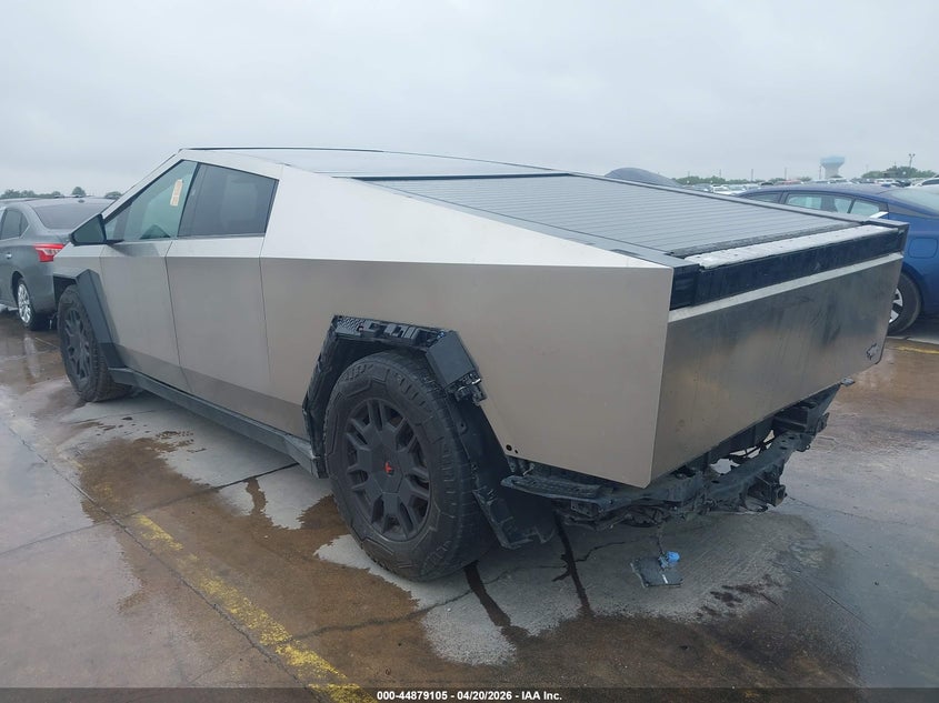 2024 TESLA CYBERTRUCK — zdjęcie 3