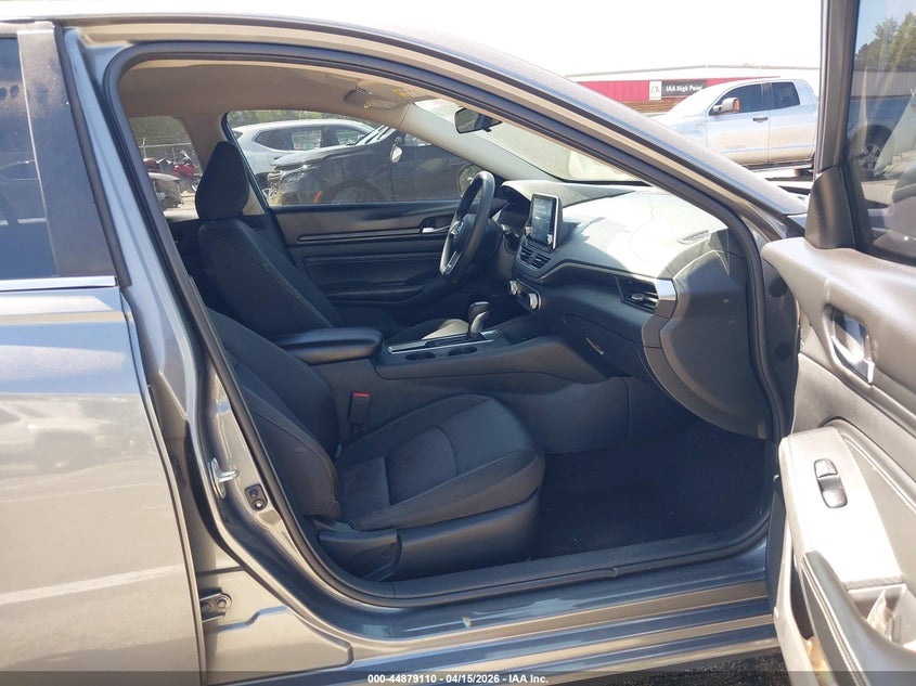 1N4BL4BV8KC120930 2019 Nissan Altima 2.5 2.5 S grey