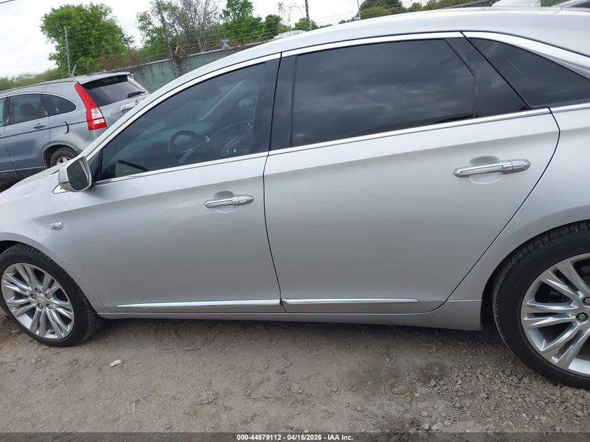 2019 Cadillac Xts 3.6 Silver Lot 111044879112 Vin 2G61M5S32K9137109