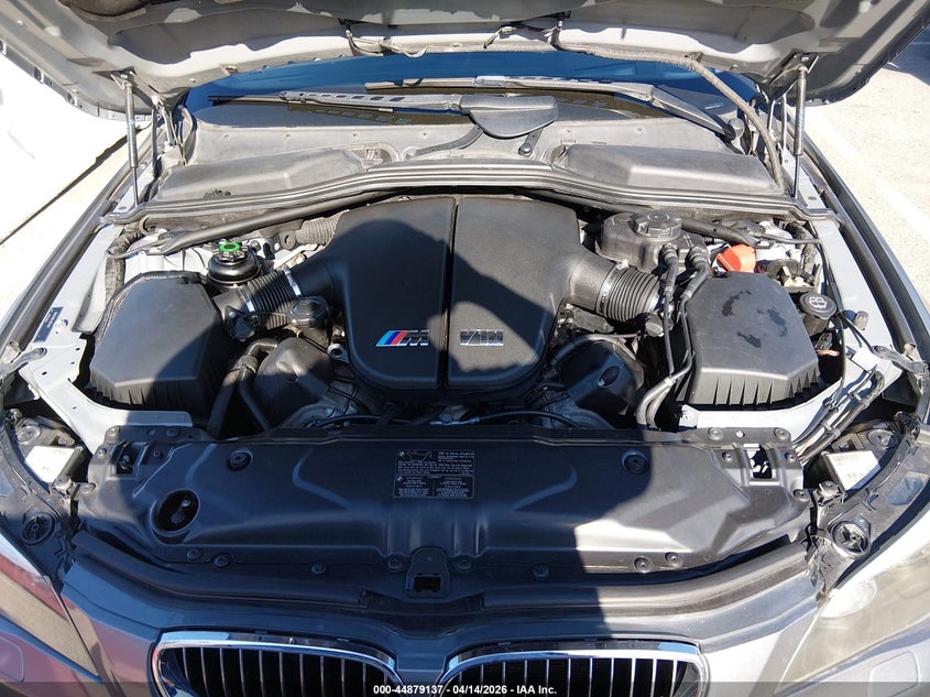 2008 BMW M5 VIN: WBSNB93568CX09370 Lot: 44879137