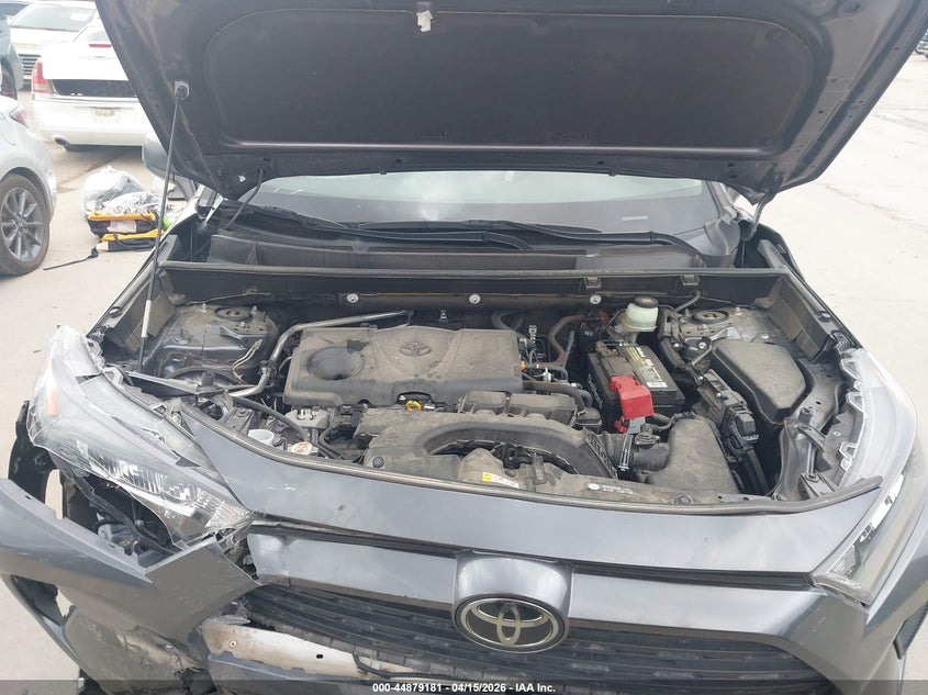 2020 Toyota Rav4 Le VIN: JTMH1RFVXLD047119 Lot: 44879181