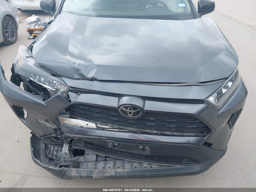 2020 Toyota Rav4 Le VIN: JTMH1RFVXLD047119 Lot: 44879181