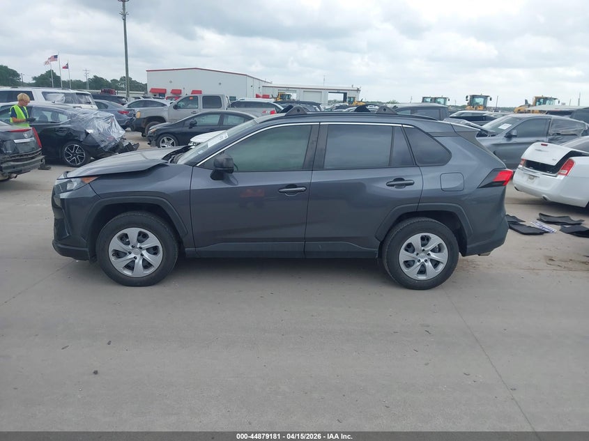 2020 Toyota Rav4 Le VIN: JTMH1RFVXLD047119 Lot: 44879181
