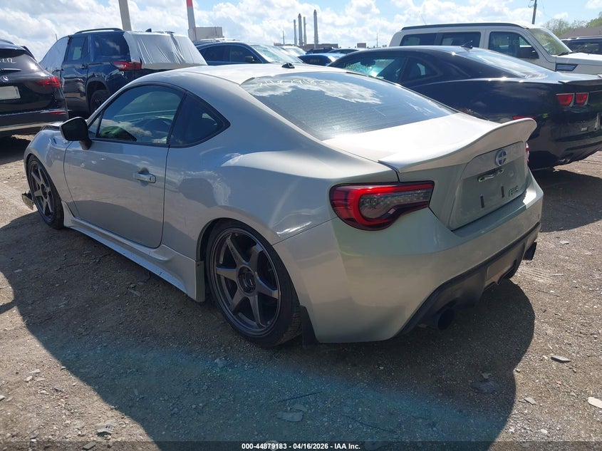 Vin: jf1znaa10d2730061, lot: 45376514, scion fr-s 10 series 20133