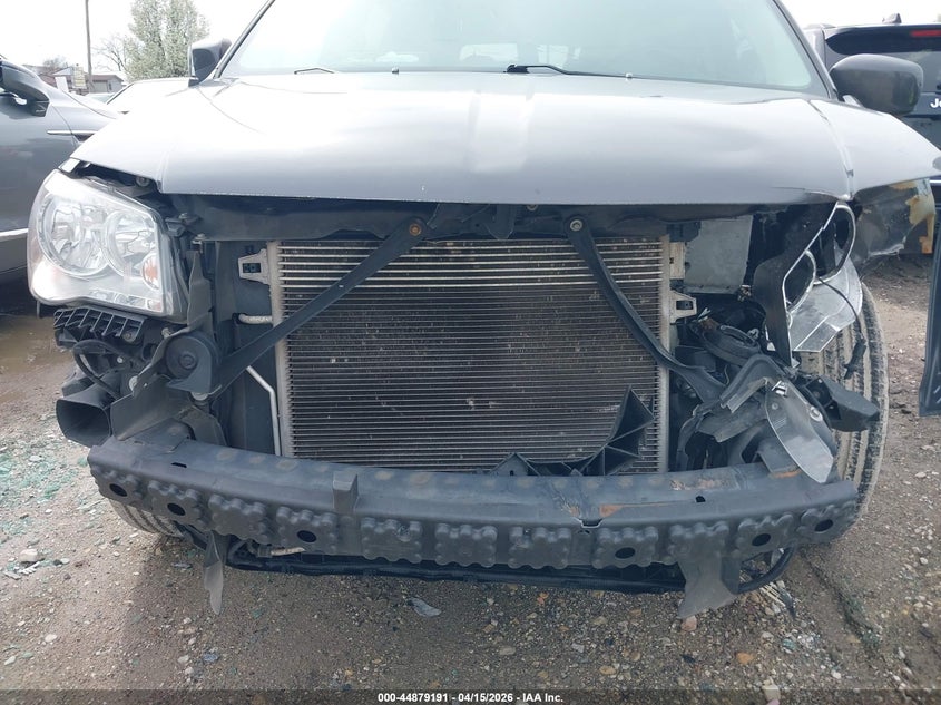 2015 Dodge Grand Caravan Sxt VIN: 2C4RDGCG1FR750261 Lot: 44879191