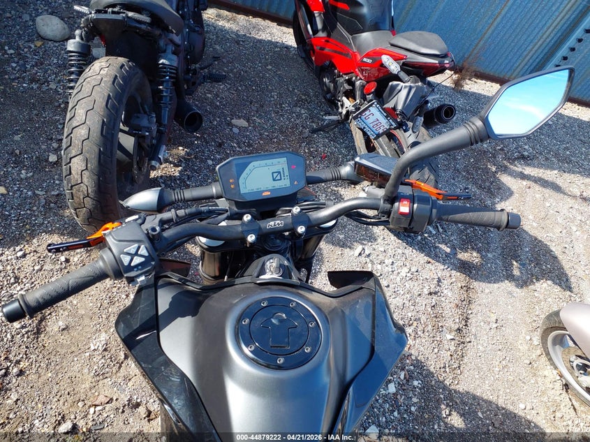 2020 Ktm 790 Duke VIN: VBKTU6408LM780632 Lot: 44879222